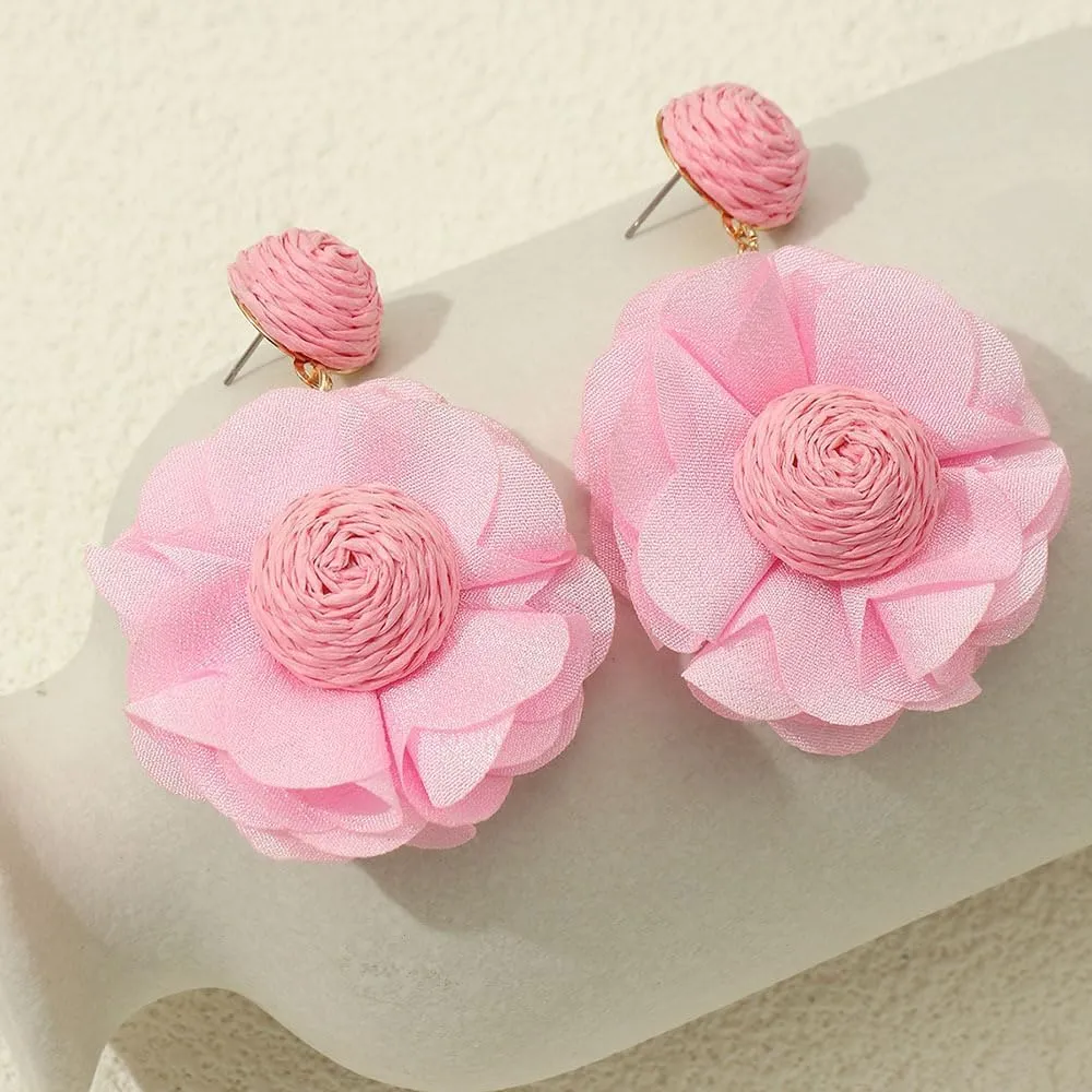Boho Raffia Dangle Earrings,Handmade Rattan Tropical Flower Earrings for Summer Beach Vacation, Statement Drop Dangling Earrings for Women