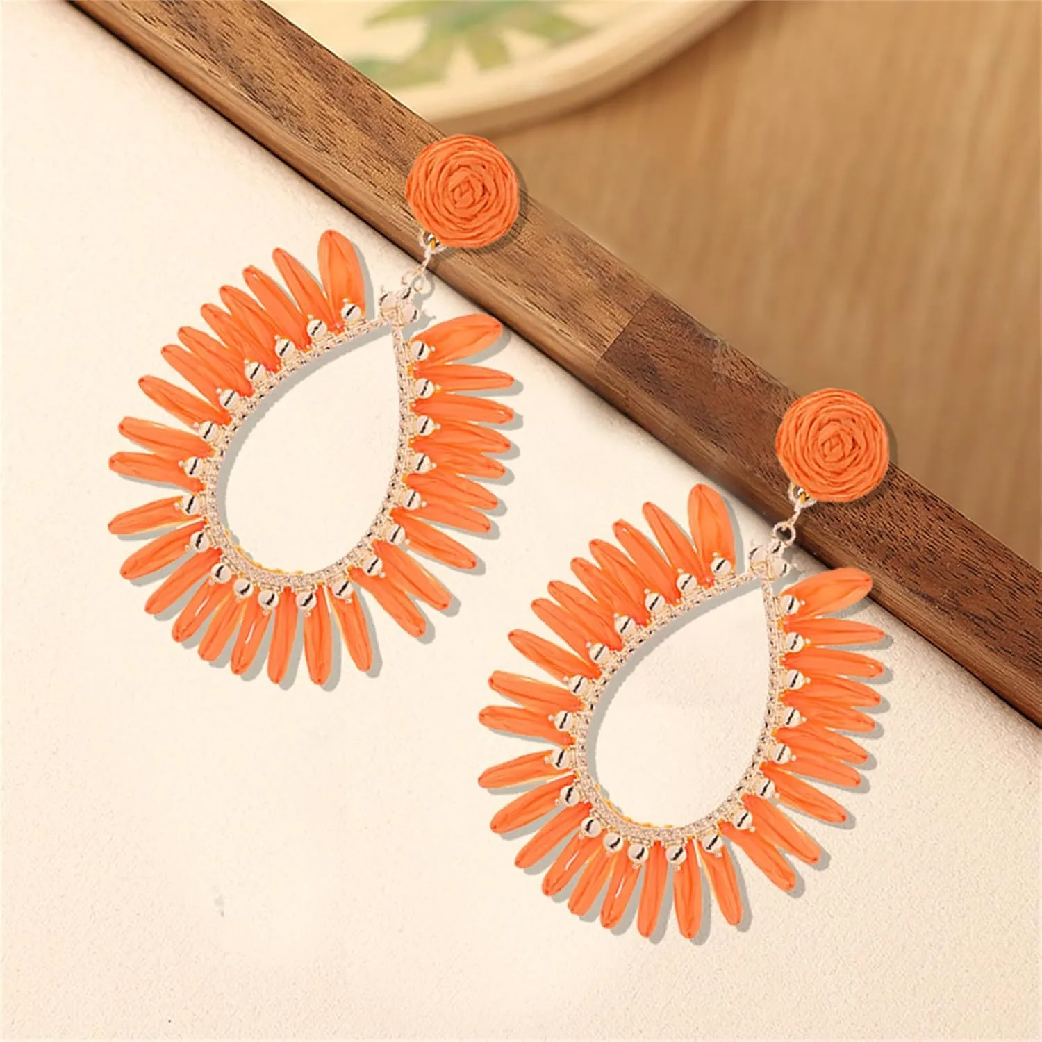 Boho Raffia Teardrop Earrings for Women Handmake Statement Raffia Dangle Earrings Lightweight Geometric Rattan Earrings Handmade Earring