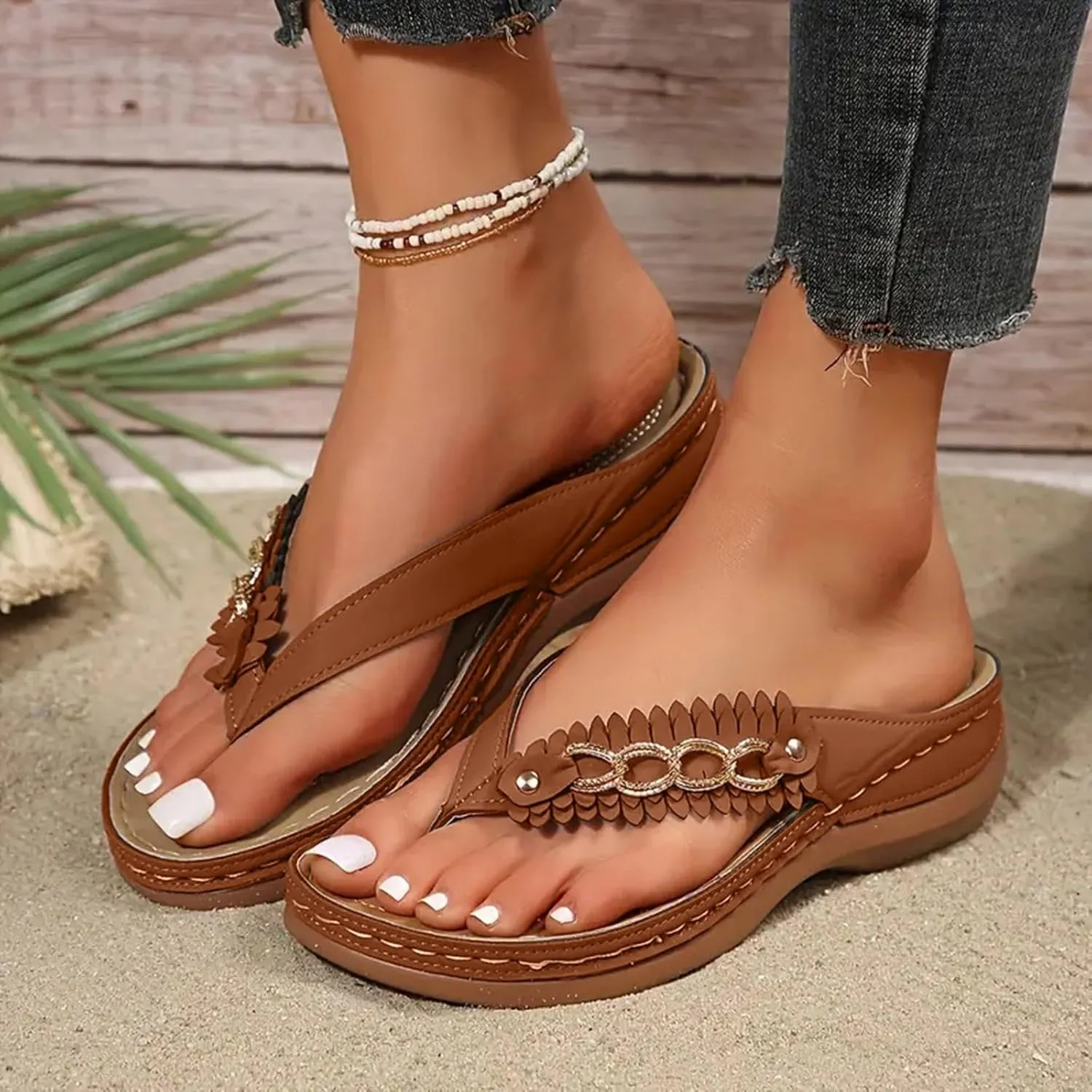 Flip Flops for Women Metal Buckle Beach Slippers Summer Comfort Walking Non Slip Casual Thong Orthopedic Sandals