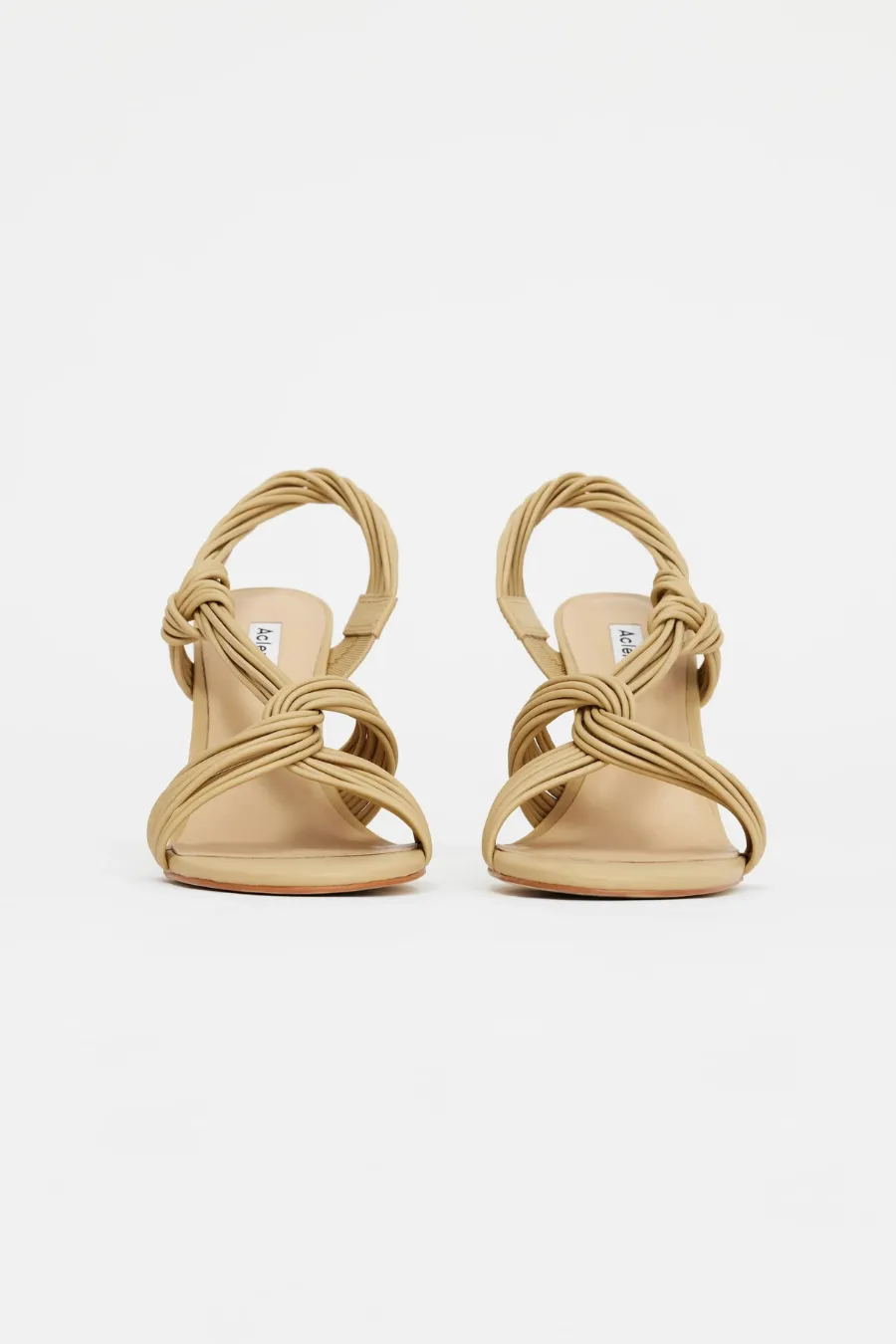 Iverly Knot Wedge Biscuit