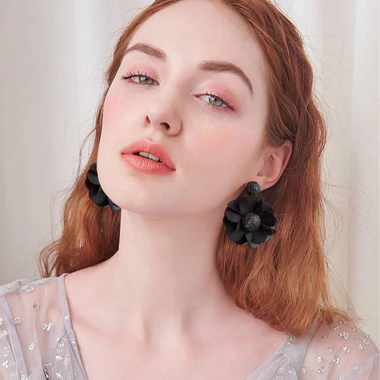Rattan Flower Drop Earrings Raffia Dangle Boho Statement Earrings for Women