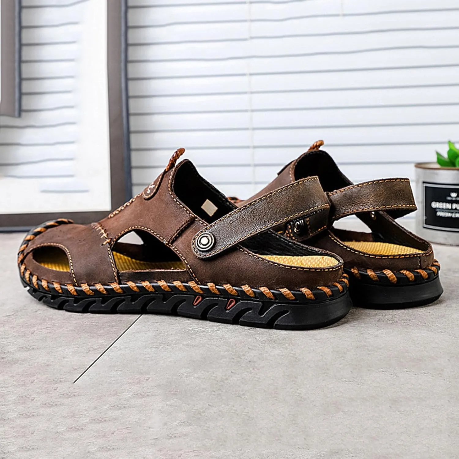 Sandals Men, Men Sandals Vintage Handmade Closed Toe Summer Outdoor Hiking Sports Shoes Fisherman Water Sandal 2025
