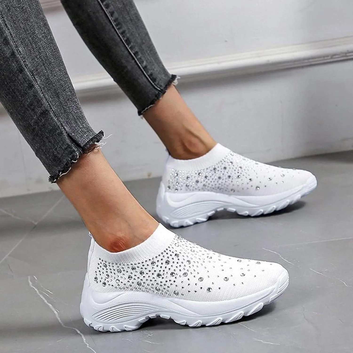 Sneakers for Walking Women Nurses Shoes for Women Comfortable Non Slip White Women's Tennis Shoes Size 9.5 Wide White Sneakers for Women Non Slip Women's Canvas Slip On Shoes Wide Width Size 11
