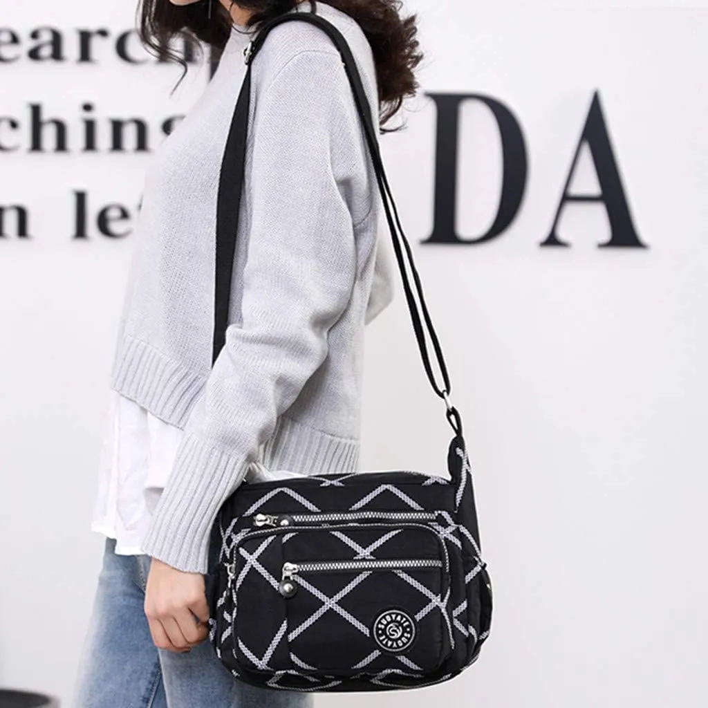 Women's Multi-Pocket Shoulder Bags Crossbody Purses and Handbags Lightweight Pocketbook Lightweight Puffer Bag(One Size)