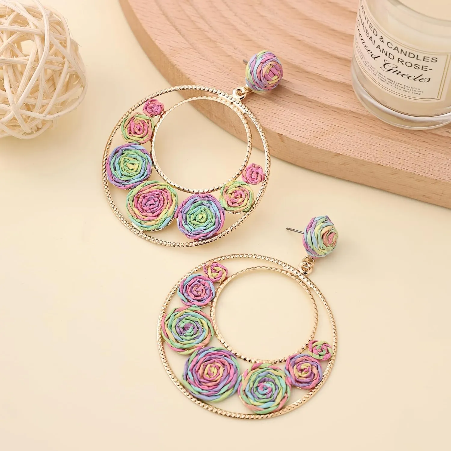 Womens Raffia Flower Hoop Dangle Earrings Bohemian Round Chic Wave Straw Rattan Drop Earrings Unique Summer Beach Fashion Jewelry Statement Earrings for Women Party Daily Wear