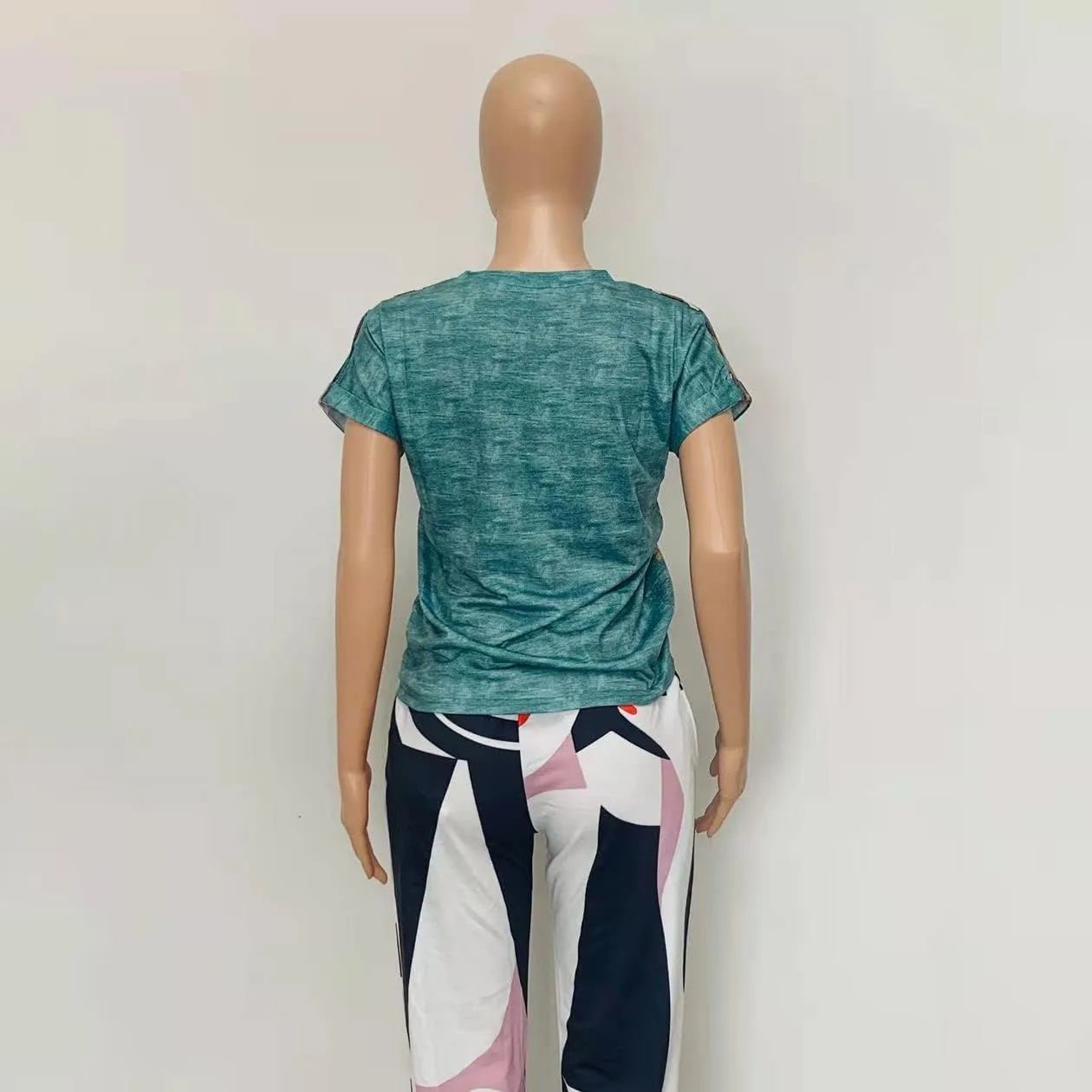Women's WesternTribal Ethnic Print Shirts Sleek Casual Tops Classic O Neck Short Sleeve Shirts T Shirts